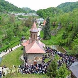 PELERINAJ ÎN TREI PROVINCII ISTORICE: OLTENIA - BANAT - ARDEAL