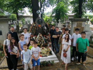 LECȚIE DE CULTURĂ ȘI DE VIAȚĂ ÎN CIMITIRUL BELLU