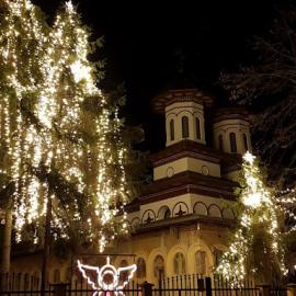RUGĂCIUNE LA TRECEREA DINTRE ANI ÎN BISERICA NOASTRĂ
