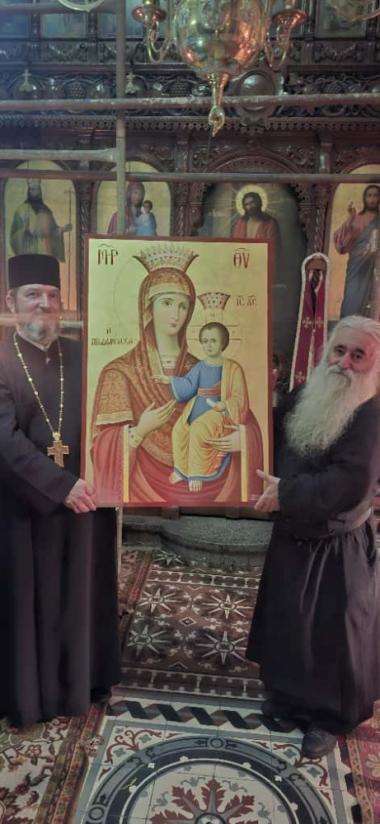 O ICOANĂ PICTATĂ ÎN MUNTELE ATHOS VA FI ADUSĂ ÎN BISERICA NOASTRĂ
