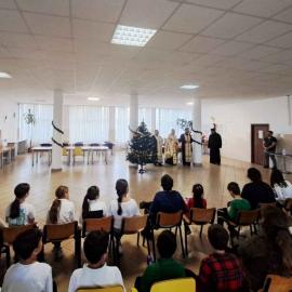 TAINA SFÂNTULUI MASLU OFICIATĂ LA CENTRULUI DE ZI ”HARAP ALB” DIN CUPRINSUL PAROHIEI NOASTRE