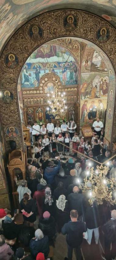 CONCERT DEDICAT MAMEI ÎN ZIUA CINSTIRII FEMEILOR DIN ÎNTREAGA LUME