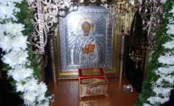 Moastele Sfantului Nicolae - Biserica Aparatorii Patriei 1