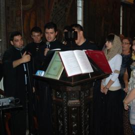 Stihiri din slujba Sfantului Nicolae - Grupul psaltic al Bisericii Aparatorii Patriei 1 din Bucuresti.